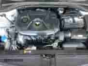 2019 Hyundai Elantra z VIN KMHH35LE3KU098172, wystawiony jako Copart lot #81202975 z przebiegiem 90 484 mil mil oraz Szkoda całkowita • Salvage title. Historia ofert i sprzedaży dostępna na DreamBid. Obrazek 13.