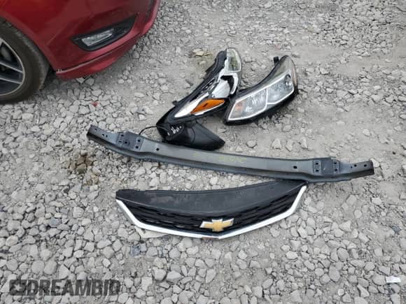 2018 Chevrolet Cruze LS с VIN 1G1BC5SM8J7224955, выставлен на аукционе Copart как лот 69190215 с пробегом 65 434 миль миль и Списание • Salvage title. История ставок и продаж доступна на DreamBid. Изображение 12.