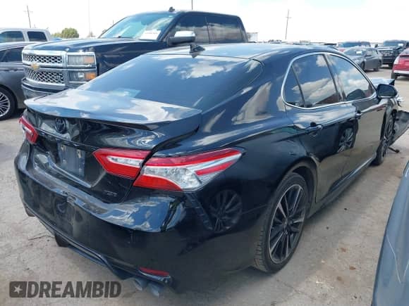 2020 Toyota Camry XSE z VIN 4T1K61AK0LU995546, wystawiony jako IAAI lot #43092509 z przebiegiem 93 700 mil mil oraz . Historia ofert i sprzedaży dostępna na DreamBid. Obrazek 4.