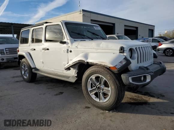 2023 Jeep Wrangler Sahara с VIN 1C4HJXEGXPW511883, выставлен на аукционе Copart как лот 82690614 с пробегом 17 848 миль миль и Списание • Salvage title. История ставок и продаж доступна на DreamBid. Изображение 4.