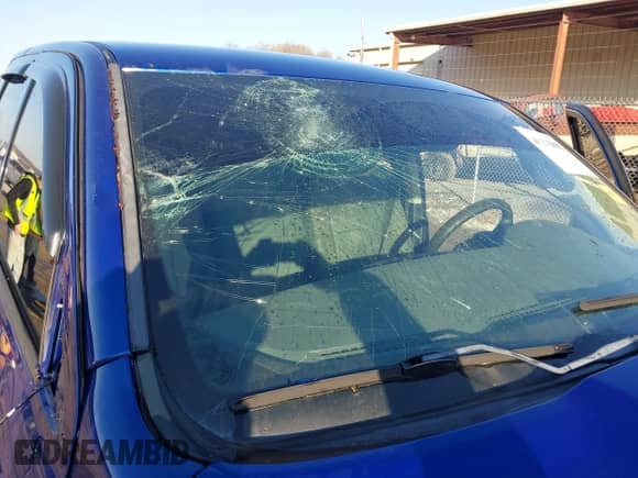 2014 Ram 1500 Tradesman with VIN 1C6RR7FTXES354554, listed as a IAAI auction lot 41753881 with 163,972 mi miles and . Bid and sale history available at DreamBid. Image 18.