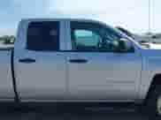 2017 Chevrolet Silverado 1500 Custom с VIN 1GCRCPEH6HZ367918, выставлен на аукционе IAAI как лот 42257373 с пробегом 117 010 миль миль и . История ставок и продаж доступна на DreamBid. Изображение 13.