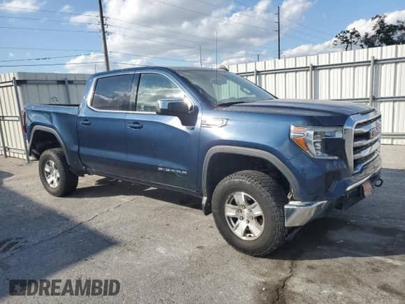 2020 GMC Sierra 1500 SLE with VIN 1GTU9BED4LZ112427, listed as a Copart auction lot 82283215 with 116,120 mi miles and Non repairable. Bid and sale history available at DreamBid. Image 4.