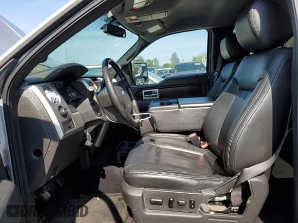 2012 Ford F-150 XL с VIN 1FTFW1CT7CKD20865, выставлен на аукционе Copart как лот 82147985 с пробегом 91 000 миль миль и Списание • Salvage title. История ставок и продаж доступна на DreamBid. Изображение 7.