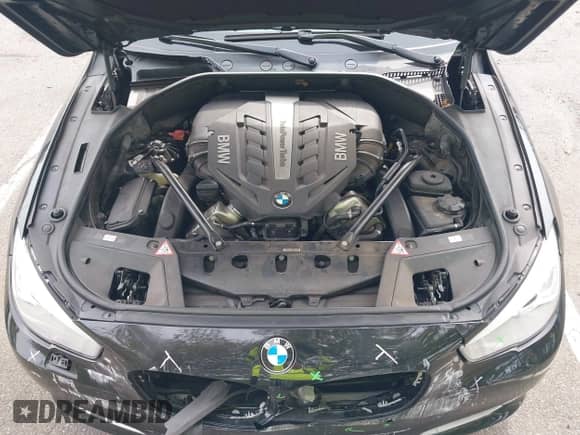 2012 BMW 5 Series 550i Gran Turismo xDrive с VIN WBASP4C56CC899983, выставлен на аукционе IAAI как лот 43319094 с пробегом 65 793 миль миль и . История ставок и продаж доступна на DreamBid. Изображение 10.