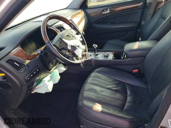2013 Hyundai Equus Signature с VIN KMHGH4JH1DU066425, выставлен на аукционе Copart как лот 77565744 с пробегом 78 619 миль миль и Списание • Salvage title. История ставок и продаж доступна на DreamBid. Изображение 7.