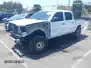 2014 Toyota Tacoma PreRunner z VIN 5TFJX4GN0EX030638, wystawiony jako IAAI lot #43008674 z przebiegiem 94 142 mil mil oraz . Historia ofert i sprzedaży dostępna na DreamBid. Obrazek 2.