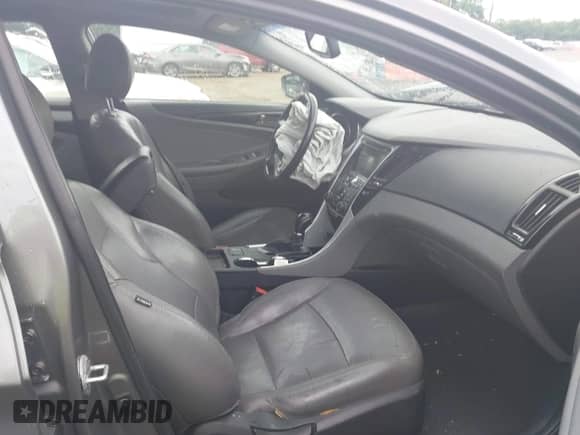 2012 Hyundai Sonata Limited с VIN 5NPEC4AC1CH477668, выставлен на аукционе IAAI как лот 42747844 с пробегом 200 179 миль миль и . История ставок и продаж доступна на DreamBid. Изображение 5.