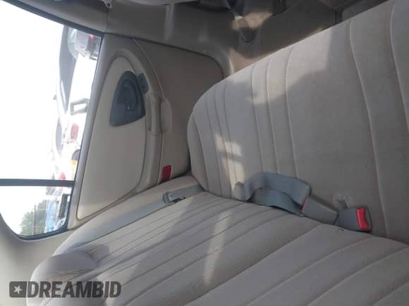 2003 Chevrolet Malibu с VIN 1G1ND52J23M638351, выставлен на аукционе IAAI как лот 42970342 с пробегом 276 594 миль миль и . История ставок и продаж доступна на DreamBid. Изображение 8.