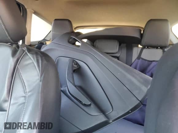 2018 Ford Escape SE с VIN 1FMCU9GDXJUB18061, выставлен на аукционе Copart как лот 85265895 с пробегом Не указан миль и Чистый • Clean title. История ставок и продаж доступна на DreamBid. Изображение 10.