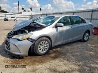 2017 Toyota Camry SE with VIN 4T1BF1FK1HU693747, listed as a Copart auction lot 84753795 with 112,803 mi miles and Salvage title. Bid and sale history available at DreamBid. Image 1.