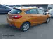 2017 Chevrolet Cruze LT с VIN 3G1BE6SM1HS612282, выставлен на аукционе IAAI как лот 43072805 с пробегом 95 508 миль миль и . История ставок и продаж доступна на DreamBid. Изображение 4.
