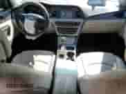 2017 Hyundai Sonata Sport с VIN 5NPE34AF5HH467193, выставлен на аукционе Copart как лот 65709235 с пробегом 153 757 миль миль и На запчасти • Non repairable. История ставок и продаж доступна на DreamBid. Изображение 8.