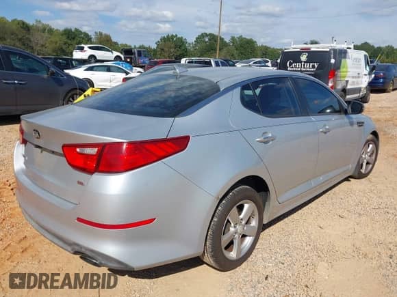 2015 Kia Optima LX с VIN 5XXGM4A73FG515832, выставлен на аукционе IAAI как лот 43350501 с пробегом 139 134 миль миль и . История ставок и продаж доступна на DreamBid. Изображение 4.