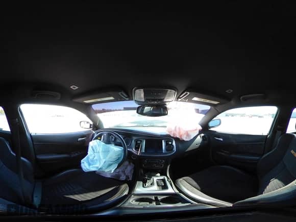 2017 Dodge Charger R/T с VIN 2C3CDXCT6HH595433, выставлен на аукционе IAAI как лот 42034429 с пробегом 123 512 миль миль и . История ставок и продаж доступна на DreamBid. Изображение 18.