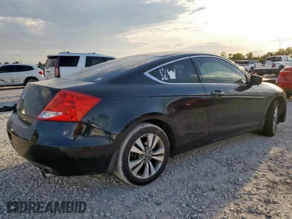 2011 Honda Accord LX-S with VIN 1HGCS1B30BA016752, listed as a Copart auction lot 85642595 with 161,962 mi miles and Salvage title. Bid and sale history available at DreamBid. Image 3.