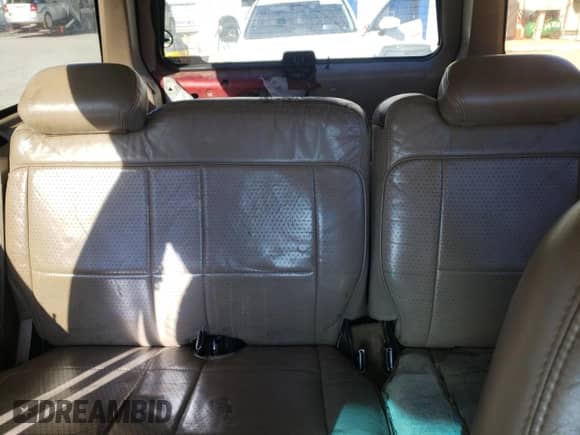 1997 Ford Explorer XL с VIN 1FMDU32E8VZC21604, выставлен на аукционе Copart как лот 81987654 с пробегом 156 141 миль миль и Списание • Salvage title. История ставок и продаж доступна на DreamBid. Изображение 10.