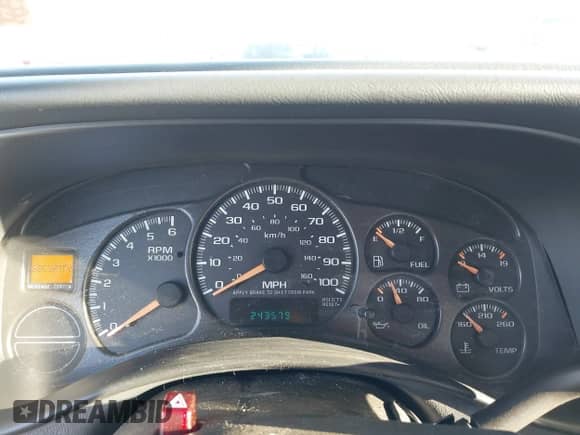 2002 Chevrolet Suburban LT с VIN 3GNEC16T82G291793, выставлен на аукционе IAAI как лот 43386095 с пробегом 243 579 миль миль и . История ставок и продаж доступна на DreamBid. Изображение 7.