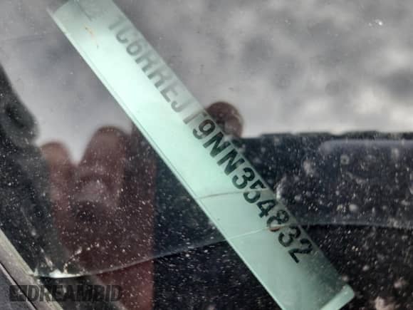 2022 Ram 1500 Laramie z VIN 1C6RREJT9NN354832, wystawiony jako Copart lot #60112785 z przebiegiem Nie podano mil oraz Szkoda całkowita • Salvage title. Historia ofert i sprzedaży dostępna na DreamBid. Obrazek 12.