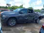 2019 Ram 1500 Laramie z VIN 1C6SRFJT4KN712017, wystawiony jako IAAI lot #42710959 z przebiegiem 89 973 mil mil oraz . Historia ofert i sprzedaży dostępna na DreamBid. Obrazek 15.