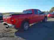 2008 Chevrolet Silverado 1500 2LT z VIN 2GCEK19J881115592, wystawiony jako IAAI lot #43531469 z przebiegiem 134 836 mil mil oraz . Historia ofert i sprzedaży dostępna na DreamBid. Obrazek 4.