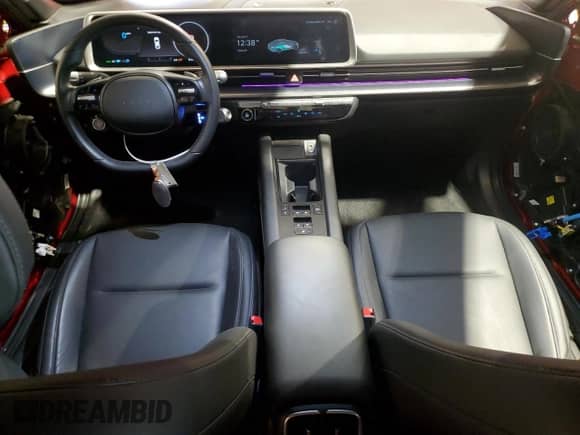 2024 Hyundai Ioniq 6 SEL с VIN KMHM34AC1RA076953, выставлен на аукционе Copart как лот 84225235 с пробегом 7 590 миль миль и Списание • Salvage title. История ставок и продаж доступна на DreamBid. Изображение 8.