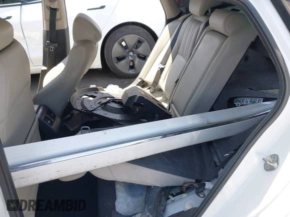 2018 Honda Accord Touring with VIN 1HGCV2F9XJA002139, listed as a IAAI auction lot 42324789 with Not provided miles and . Bid and sale history available at DreamBid. Image 18.