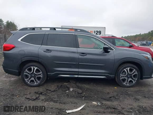 2024 Subaru Ascent Limited with VIN 4S4WMAUDXR3463367, listed as a IAAI auction lot 41925099 with 5,652 mi miles and . Bid and sale history available at DreamBid. Image 13.