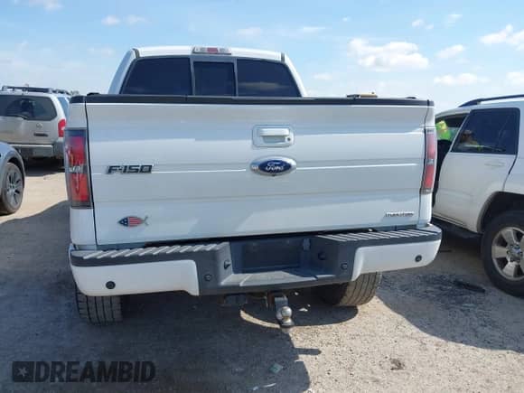 2013 Ford F-150 XL с VIN 1FTFW1EF3DFA35453, выставлен на аукционе IAAI как лот 42598438 с пробегом 249 222 миль миль и . История ставок и продаж доступна на DreamBid. Изображение 16.