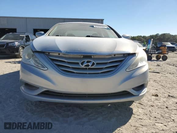 2013 Hyundai Sonata GLS с VIN 5NPEB4AC1DH576771, выставлен на аукционе Copart как лот 87072165 с пробегом 202 421 миль миль и Чистый • Clean title. История ставок и продаж доступна на DreamBid. Изображение 5.