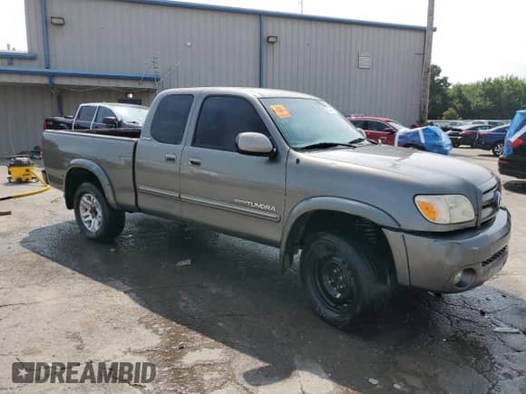2006 Toyota Tundra Limited with VIN 5TBRT38106S478785, listed as a Copart auction lot 60558375 with 252,405 mi miles and Clean title. Bid and sale history available at DreamBid. Image 4.