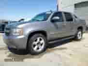 2008 Chevrolet Avalanche 2LT z VIN 3GNEC12068G275936, wystawiony jako Copart lot #53301475 z przebiegiem 211 359 mil mil oraz Szkoda całkowita • Salvage title. Historia ofert i sprzedaży dostępna na DreamBid. Obrazek 1.