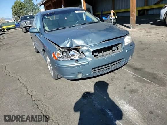 2005 Volvo S60 с VIN YV1RH592052442462, выставлен на аукционе Copart как лот 50829495 с пробегом 143 983 миль миль и Списание • Salvage title. История ставок и продаж доступна на DreamBid. Изображение 11.
