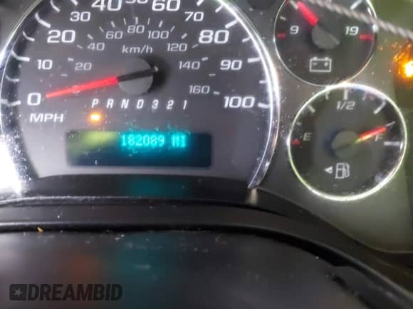 2008 Chevrolet Express Cargo with VIN 1GCGG25C981183770, listed as a IAAI auction lot 41512979 with 182,089 mi miles and . Bid and sale history available at DreamBid. Image 7.