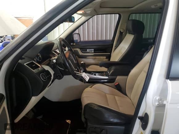 2012 Land Rover Range Rover Sport SC Autobiography с VIN SALSP2E4XCA731490, выставлен на аукционе Copart как лот 70563465 с пробегом 160 204 миль миль и Списание • Salvage title. История ставок и продаж доступна на DreamBid. Изображение 7.