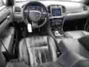 2019 Chrysler 300 S с VIN 2C3CCABT1KH580315, выставлен на аукционе Copart как лот 56569925 с пробегом 182 710 миль миль и Списание • Salvage title. История ставок и продаж доступна на DreamBid. Изображение 8.