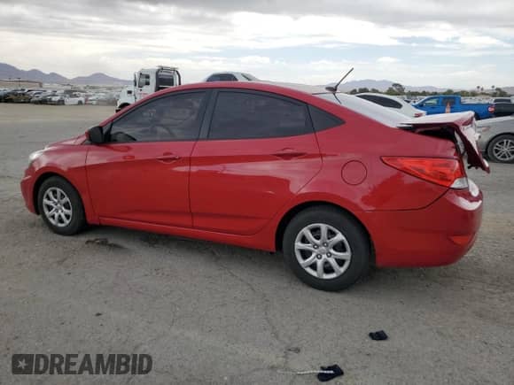 2013 Hyundai Accent GLS с VIN KMHCT4AE0DU550086, выставлен на аукционе Copart как лот 62783865 с пробегом 85 233 миль миль и Списание • Salvage title. История ставок и продаж доступна на DreamBid. Изображение 2.