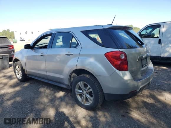 2015 Chevrolet Equinox LS with VIN 2GNFLEEK9F6176092, listed as a Copart auction lot 81113635 with 207,283 mi miles and Clean title. Bid and sale history available at DreamBid. Image 2.