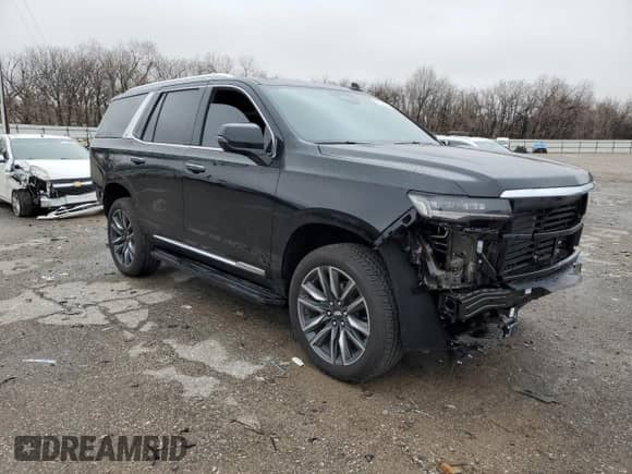 2024 Cadillac Escalade 4WD Premium Luxury with VIN 1GYS4BKL3RR336602, listed as a Copart auction lot 86166724 with 6,046 mi miles and Salvage title. Bid and sale history available at DreamBid. Image 4.