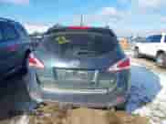 2013 Nissan Murano SL z VIN JN8AZ1MW9DW304806, wystawiony jako IAAI lot #41336681 z przebiegiem 217 614 mil mil oraz . Historia ofert i sprzedaży dostępna na DreamBid. Obrazek 16.