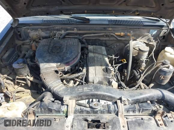 1995 Nissan Frontier z VIN 1N6SD11S6SC430018, wystawiony jako IAAI lot #43151647 z przebiegiem 193 978 mil mil oraz . Historia ofert i sprzedaży dostępna na DreamBid. Obrazek 10.