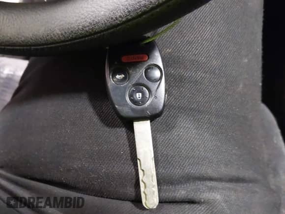 2003 Honda Accord EX z VIN JHMCM55623C053506, wystawiony jako IAAI lot #41572271 z przebiegiem 199 802 mil mil oraz . Historia ofert i sprzedaży dostępna na DreamBid. Obrazek 11.