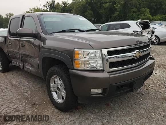 2008 Chevrolet Silverado 1500 2LT с VIN 2GCEK133681274525, выставлен на аукционе Copart как лот 81090505 с пробегом 189 705 миль миль и Списание • Salvage title. История ставок и продаж доступна на DreamBid. Изображение 13.