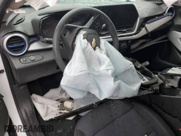 2024 Chevrolet Trax LS with VIN KL77LFE21RC097110, listed as a Copart auction lot 70520975 with Not provided miles and Salvage title. Bid and sale history available at DreamBid. Image 8.