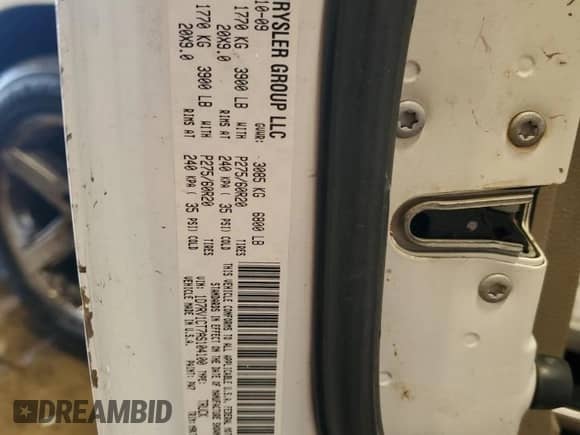 2010 Dodge 1500 Sport с VIN 1D7RV1CT7AS104100, выставлен на аукционе Copart как лот 66272885 с пробегом Не указан миль и Списание • Salvage title. История ставок и продаж доступна на DreamBid. Изображение 12.