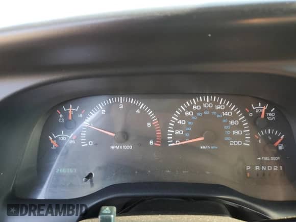 2000 Dodge 1500 with VIN 1B7HF13Z9YJ133220, listed as a Copart auction lot 80389065 with 286,363 mi miles and Salvage title. Bid and sale history available at DreamBid. Image 9.