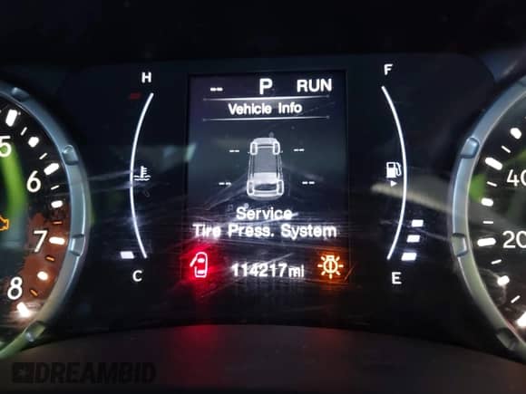 2018 Jeep Renegade Latitude with VIN ZACCJABB5JPJ67879, listed as a IAAI auction lot 42754749 with 114,217 mi miles and . Bid and sale history available at DreamBid. Image 16.