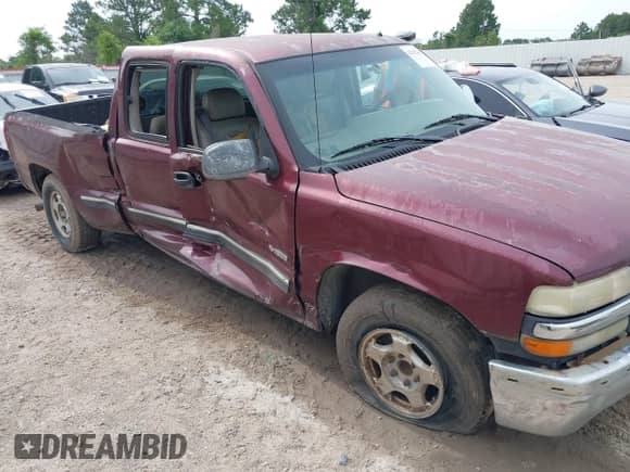 2002 Chevrolet Silverado 1500 LS with VIN 2GCEC19T221106229, listed as a IAAI auction lot 42352463 with 324,514 mi miles and . Bid and sale history available at DreamBid. Image 6.