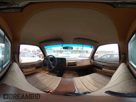 1989 Chevrolet Silverado 1500 с VIN 1GCDC14K0KZ157794, выставлен на аукционе IAAI как лот 43495850 с пробегом 156 404 миль миль и . История ставок и продаж доступна на DreamBid. Изображение 19.