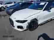 2025 BMW 4 Series M440i z VIN WBA63DB09SCU30887, wystawiony jako IAAI lot #43274478 z przebiegiem 5 000 mil mil oraz . Historia ofert i sprzedaży dostępna na DreamBid. Obrazek 6.